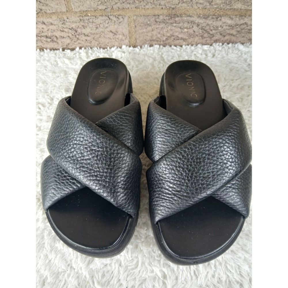 Vionic Women's Vespa Pebbled Leather Upper Slide Comfort Sandals In Black Sz 6